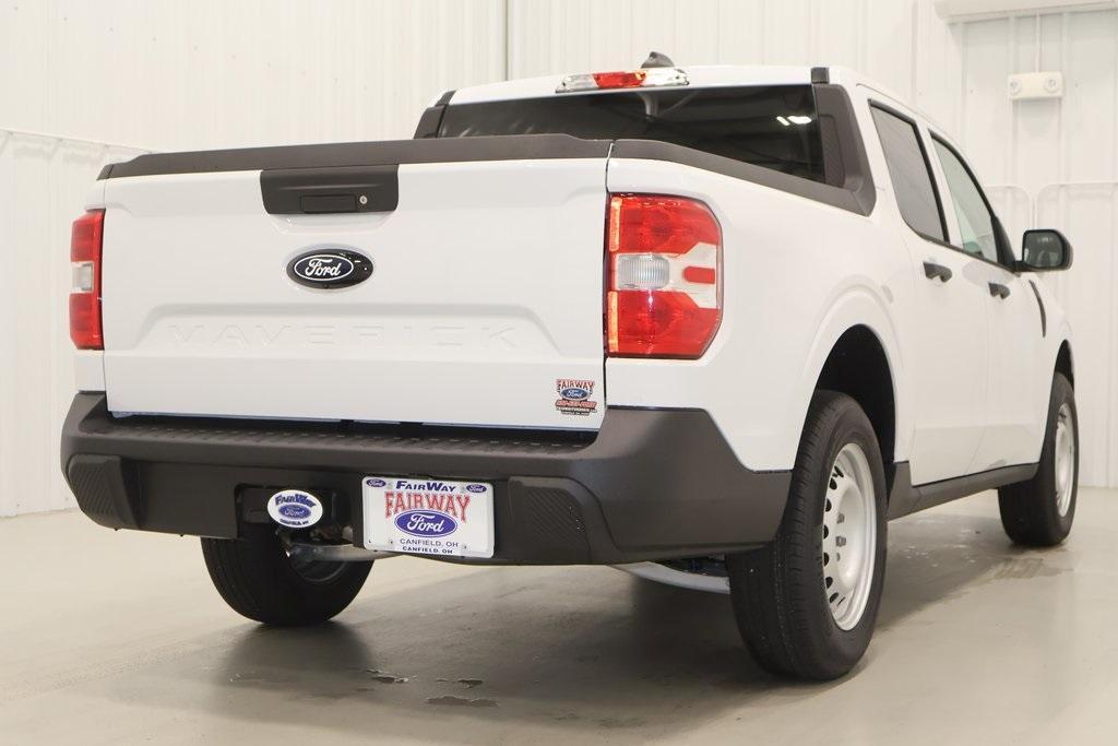 new 2025 Ford Maverick car, priced at $27,944