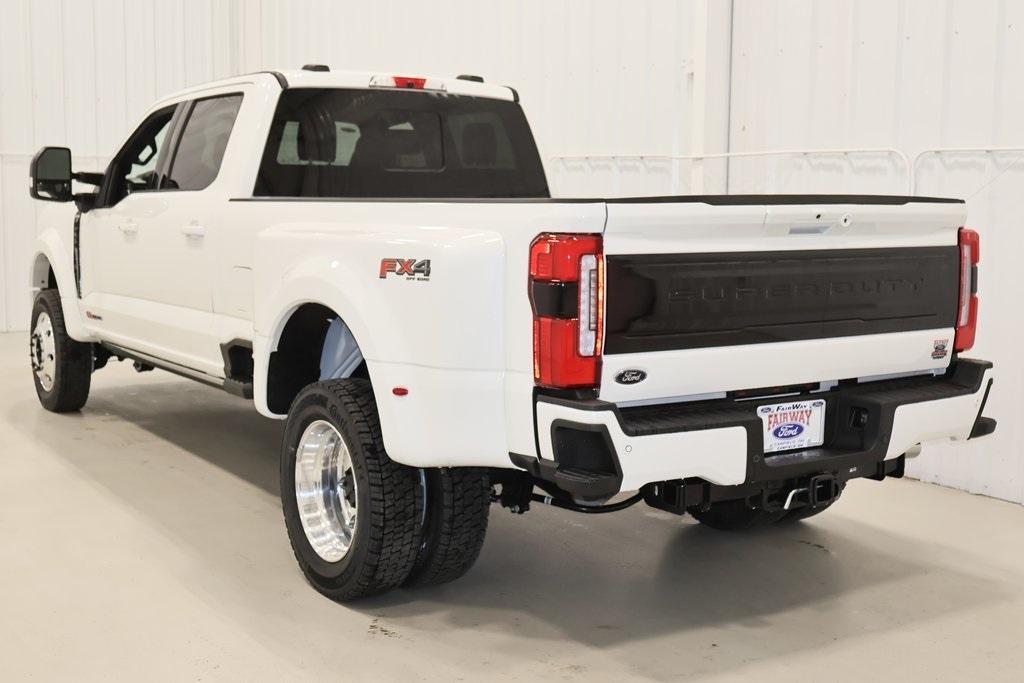 new 2025 Ford F-450 car, priced at $104,180