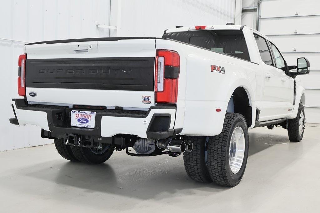 new 2025 Ford F-450 car, priced at $104,180