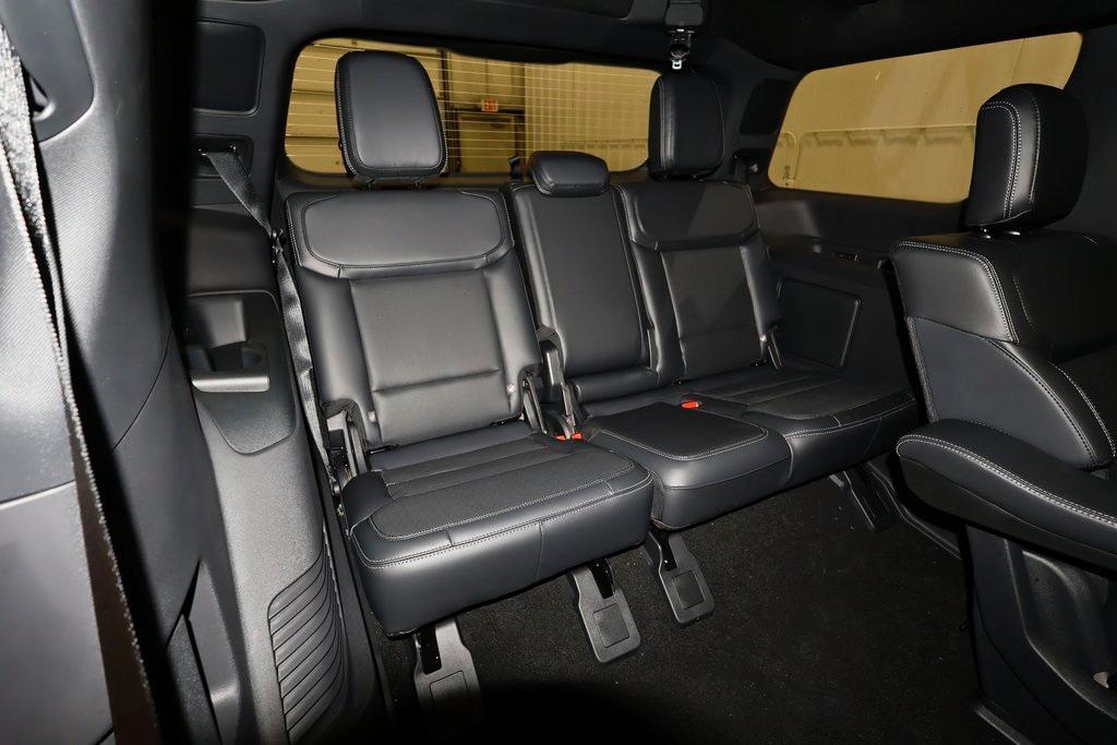 new 2025 Ford Expedition car, priced at $83,665