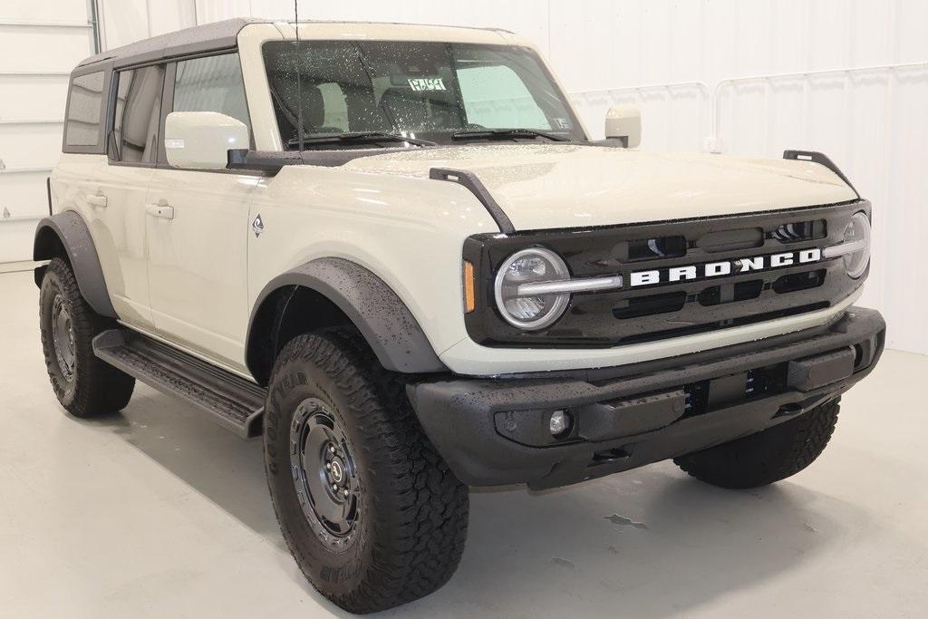 used 2025 Ford Bronco car, priced at $58,500