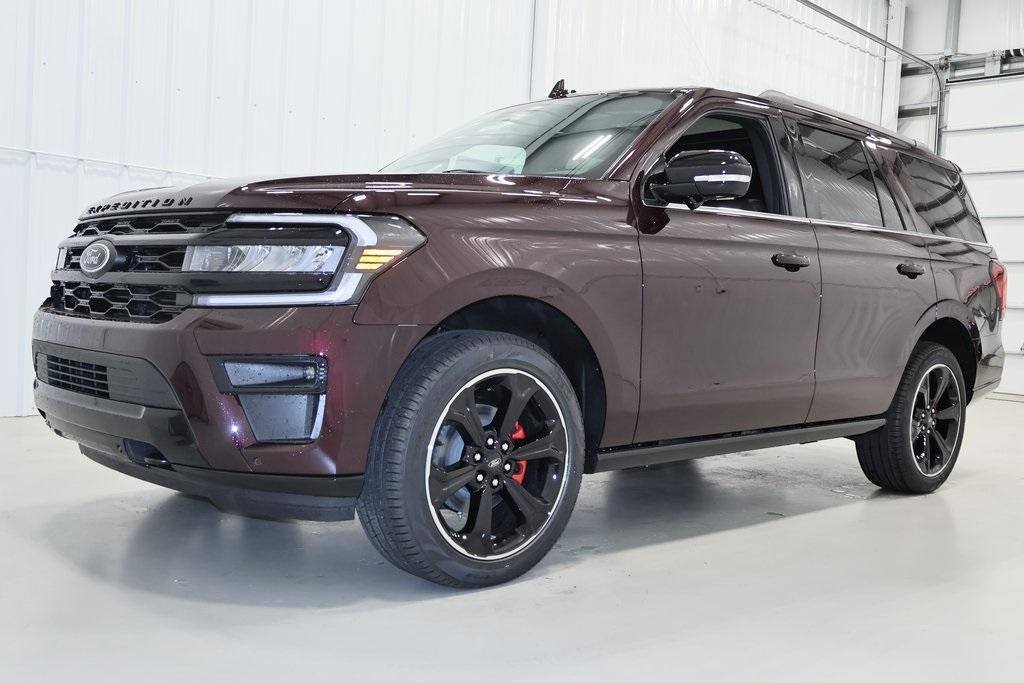 new 2024 Ford Expedition car, priced at $78,620