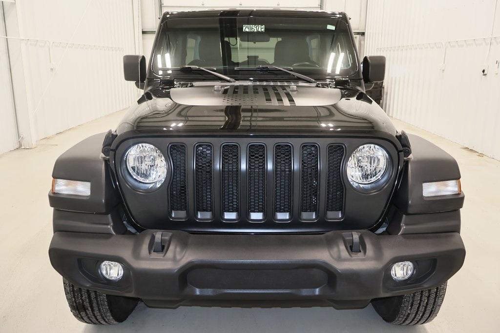 used 2022 Jeep Wrangler Unlimited car, priced at $31,000