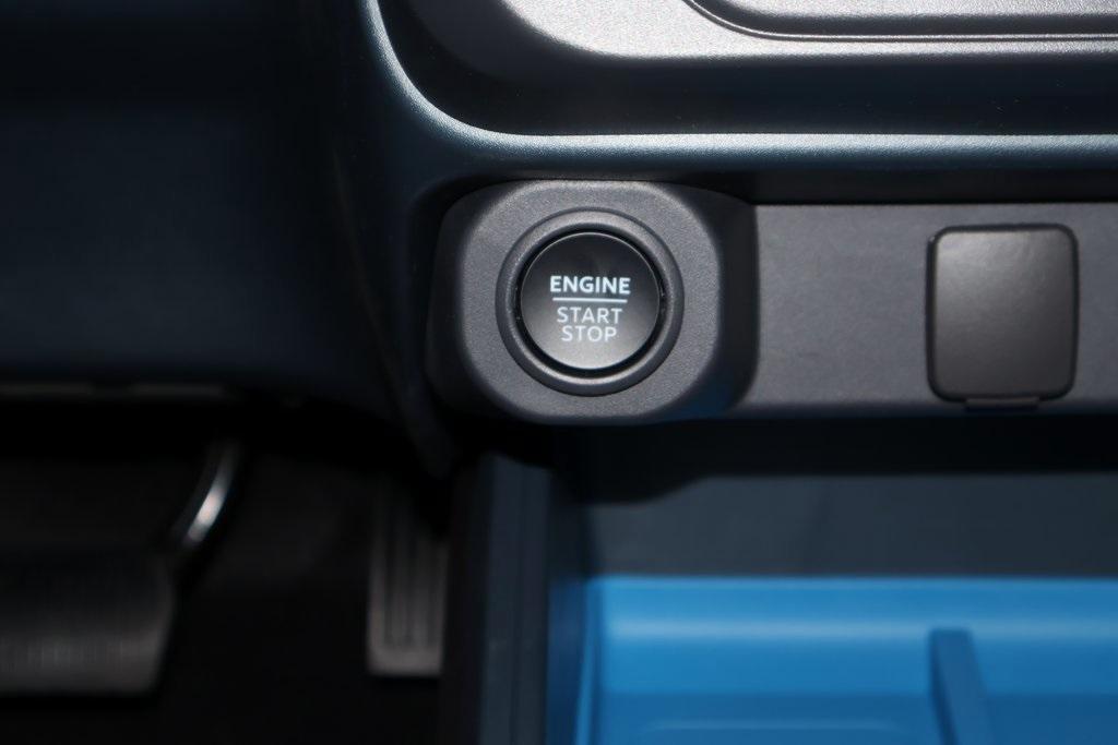 new 2025 Ford Maverick car, priced at $32,088