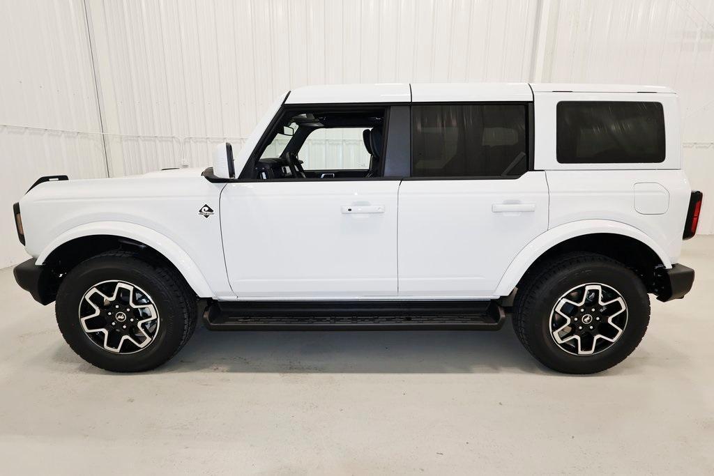 new 2025 Ford Bronco car, priced at $49,903