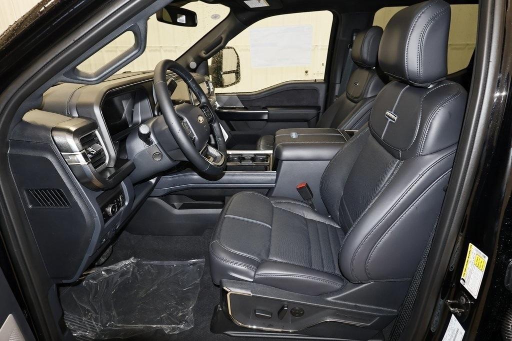 new 2025 Ford F-450 car, priced at $103,185