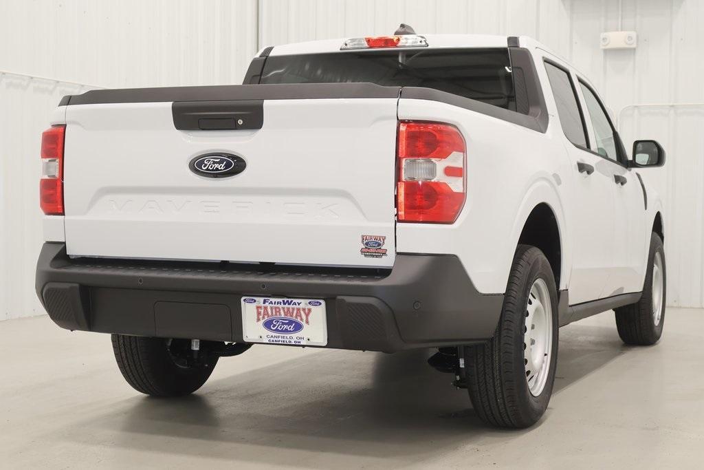 new 2025 Ford Maverick car, priced at $29,219