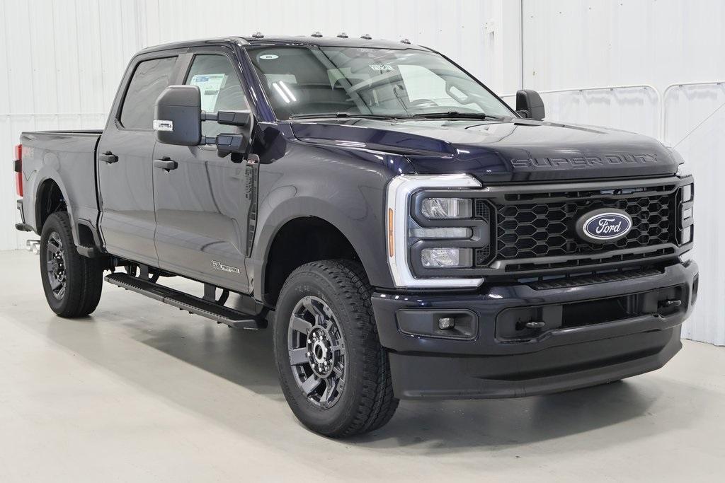 new 2024 Ford F-350 car, priced at $69,400