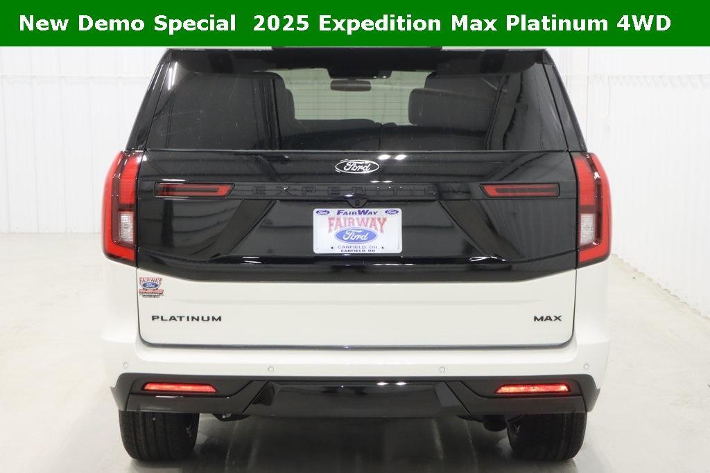 new 2025 Ford Expedition Max car, priced at $85,885