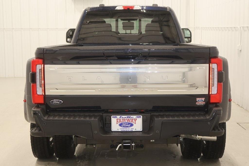 new 2025 Ford F-450 car, priced at $106,750
