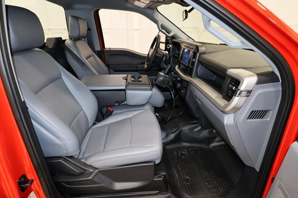 new 2024 Ford F-350 car, priced at $60,400
