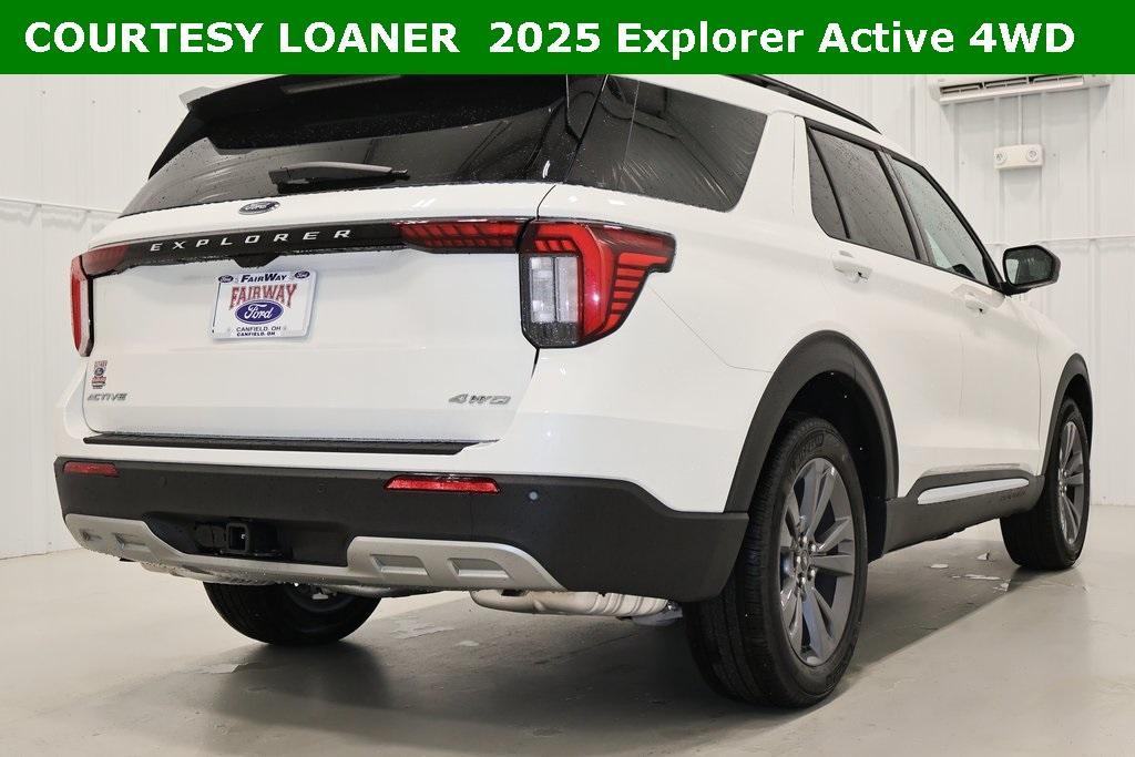 new 2025 Ford Explorer car, priced at $46,415