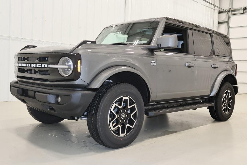 new 2024 Ford Bronco car, priced at $48,785