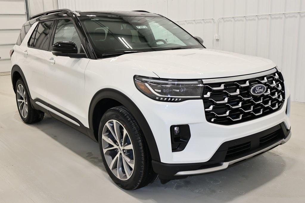 new 2025 Ford Explorer car, priced at $61,855