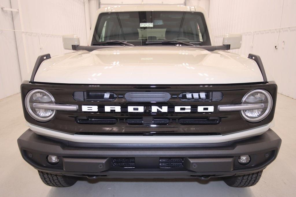 new 2025 Ford Bronco car, priced at $53,995