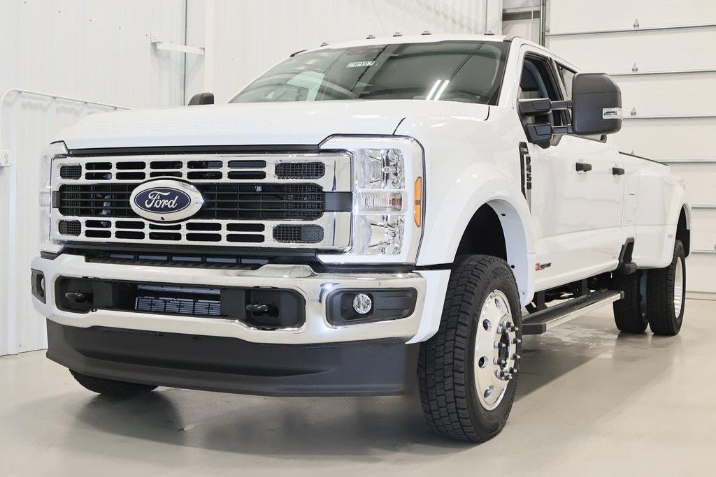 new 2024 Ford F-450 car, priced at $77,940