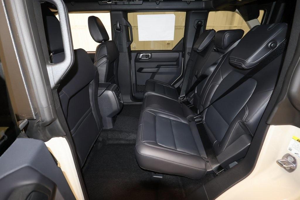 new 2025 Ford Bronco car, priced at $52,585