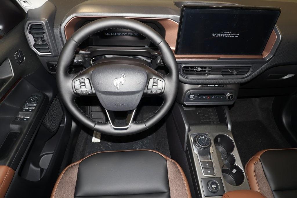 new 2025 Ford Bronco Sport car, priced at $36,717