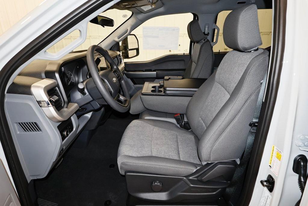 new 2025 Ford F-350 car, priced at $64,815