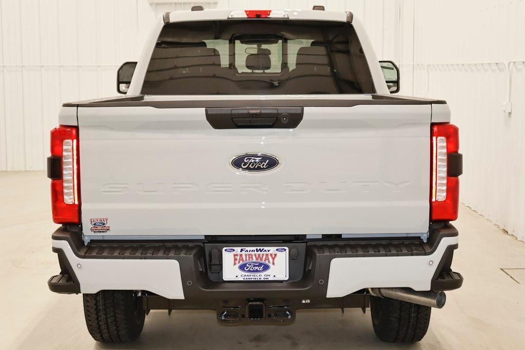 new 2025 Ford F-350 car, priced at $64,815