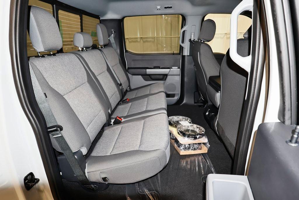 new 2025 Ford F-350 car, priced at $64,815