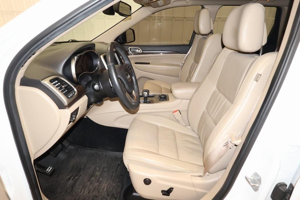 used 2014 Jeep Grand Cherokee car, priced at $11,500
