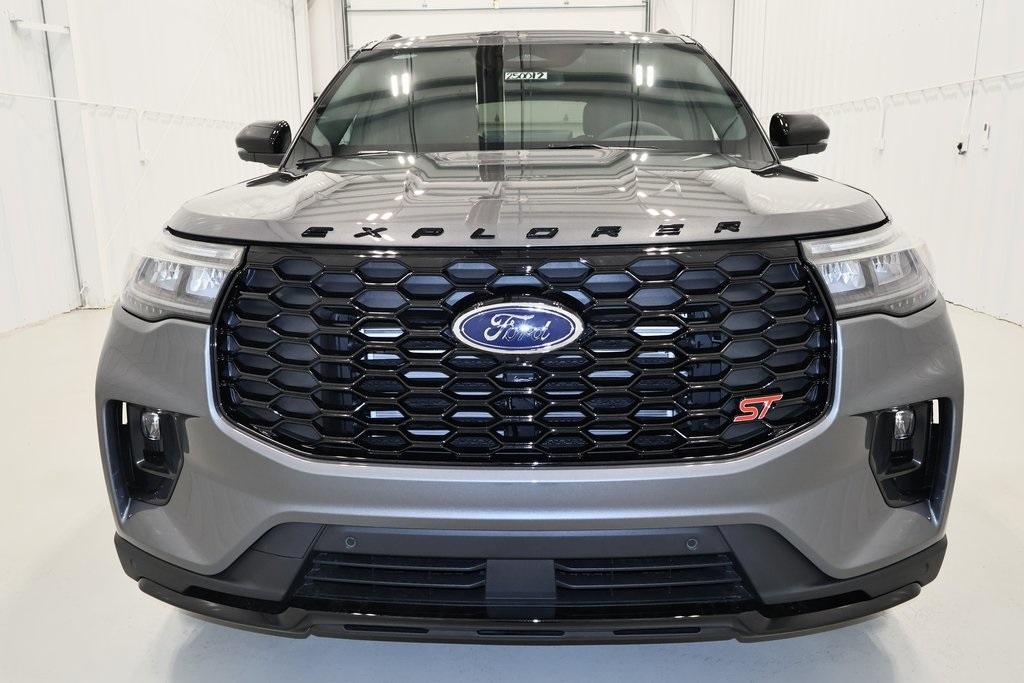 new 2025 Ford Explorer car, priced at $56,995