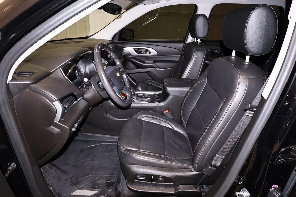 used 2021 Chevrolet Traverse car, priced at $25,500