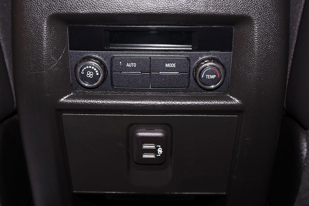 used 2021 Chevrolet Traverse car, priced at $25,500