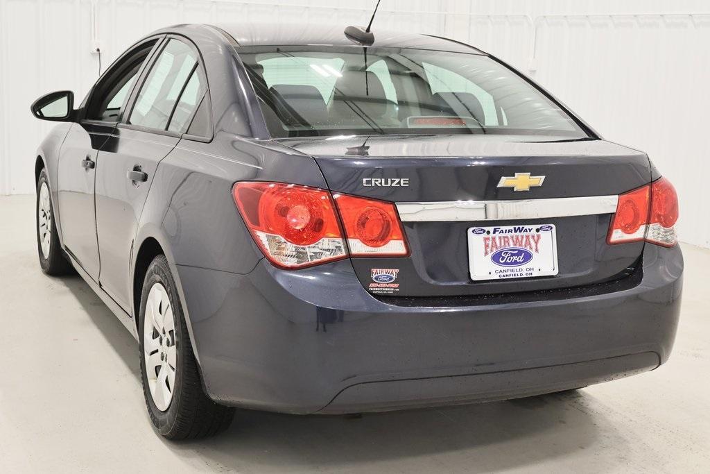 used 2015 Chevrolet Cruze car, priced at $9,000