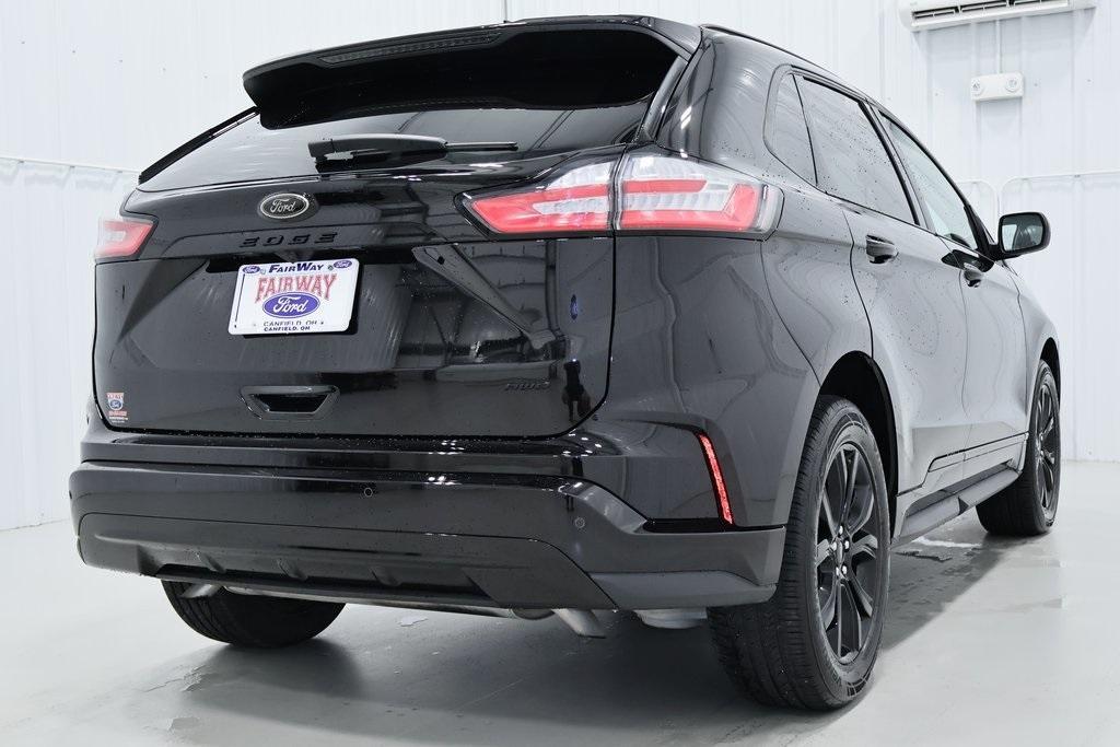 used 2024 Ford Edge car, priced at $29,000