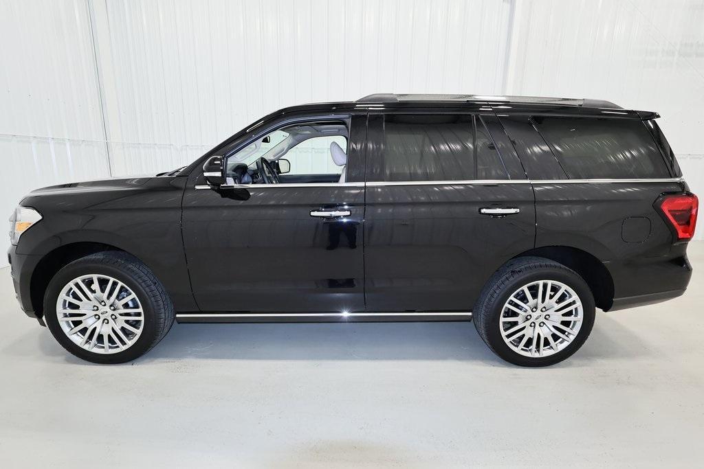 used 2024 Ford Expedition car, priced at $72,549