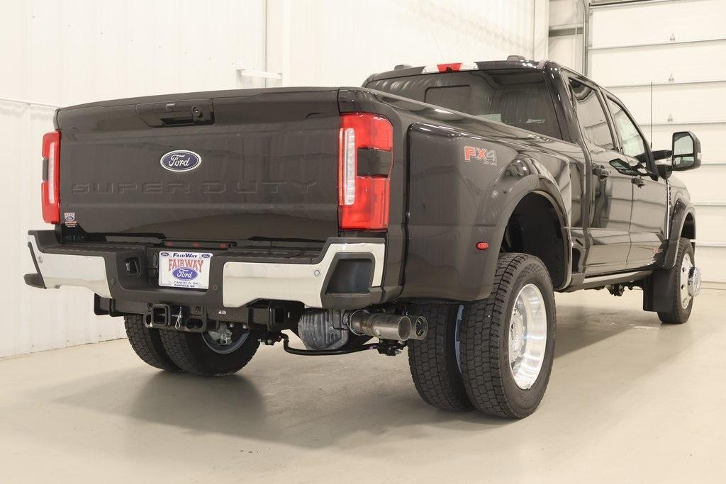 new 2025 Ford F-450 car, priced at $94,570