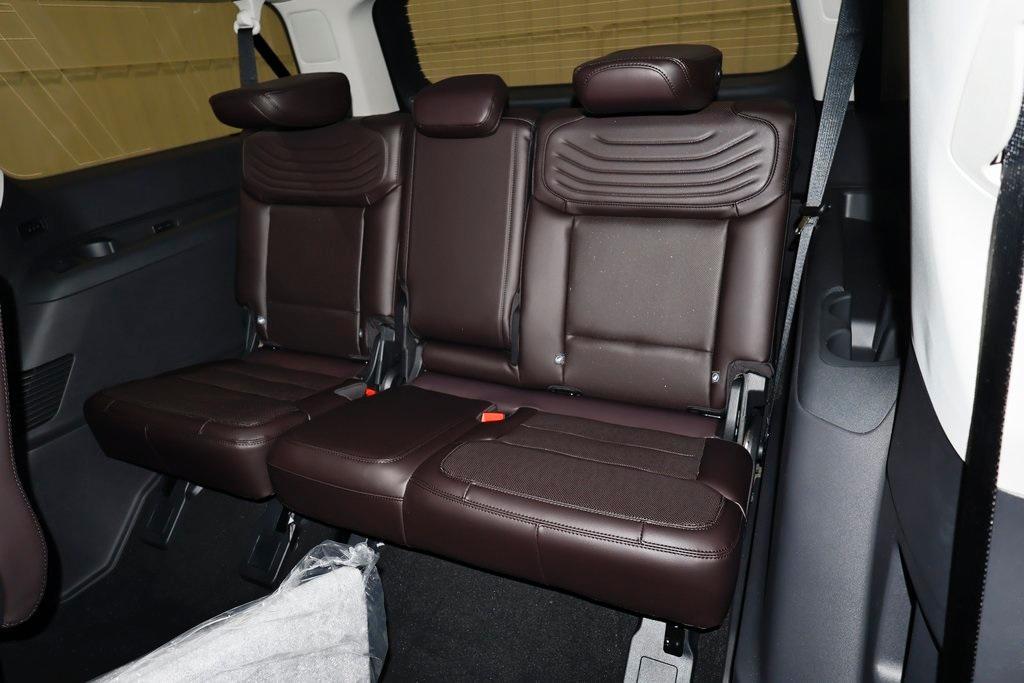 new 2025 Ford Expedition Max car, priced at $94,175