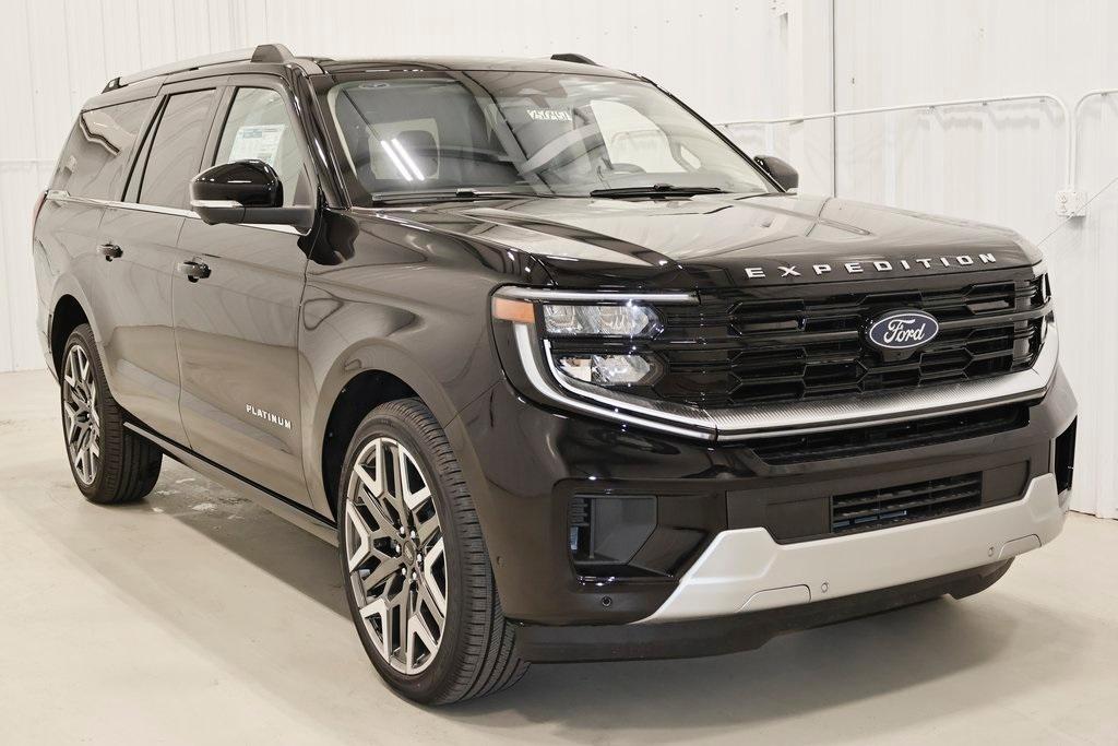 new 2025 Ford Expedition Max car, priced at $94,175