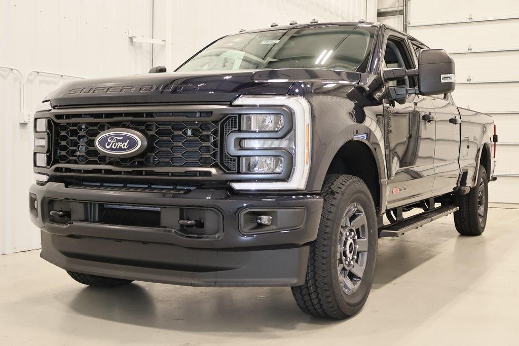 new 2024 Ford F-350 car, priced at $79,090