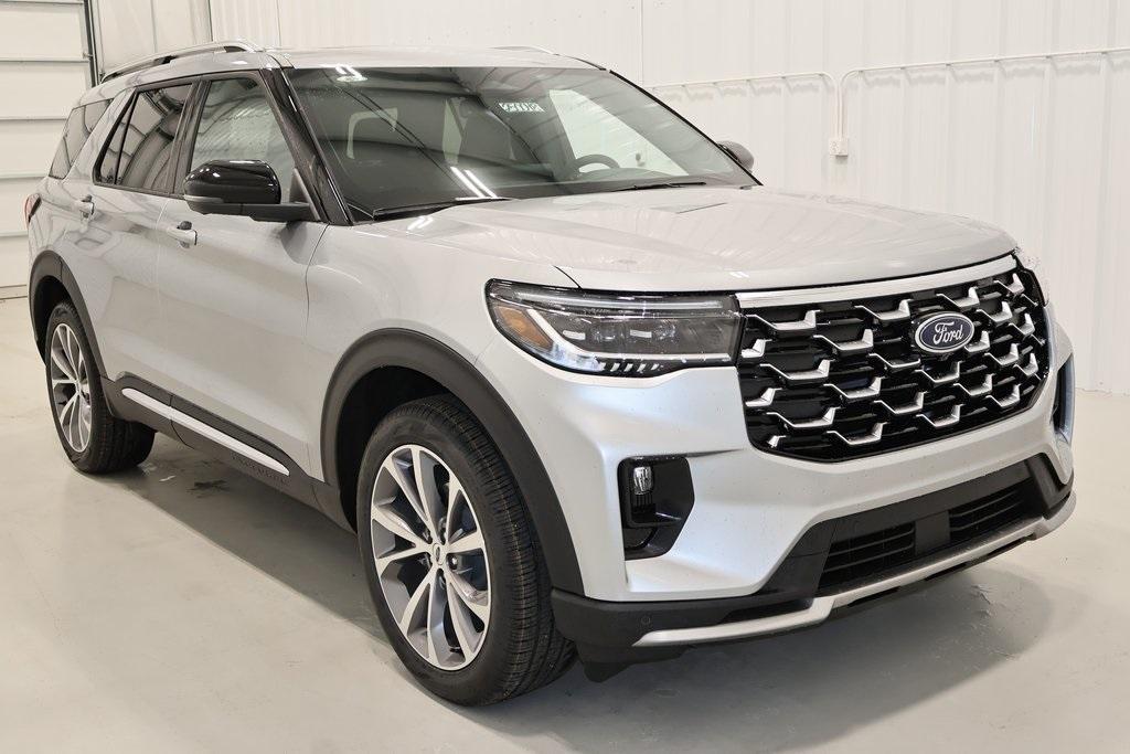 new 2025 Ford Explorer car, priced at $56,620