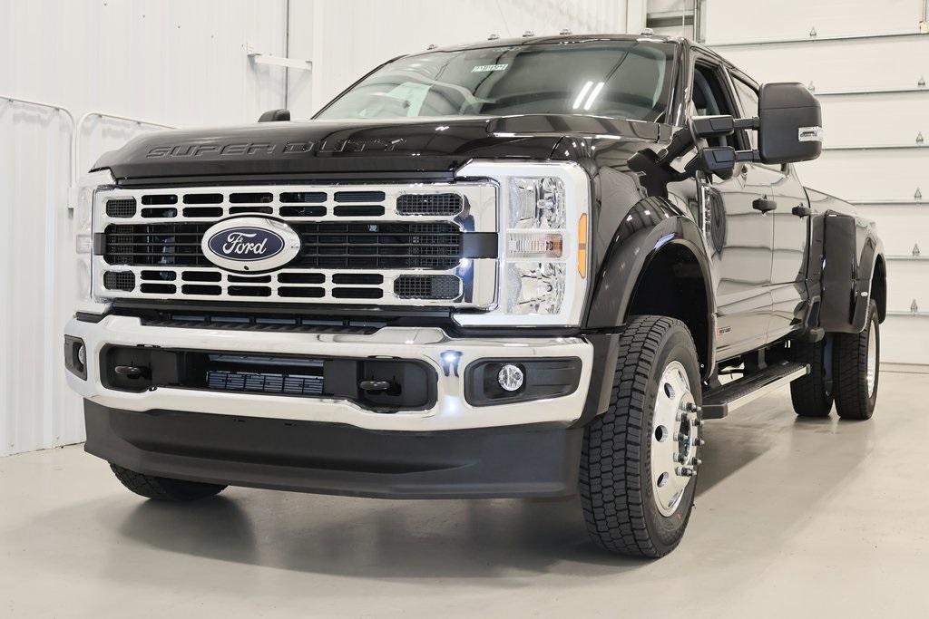 new 2024 Ford F-450 car, priced at $77,940