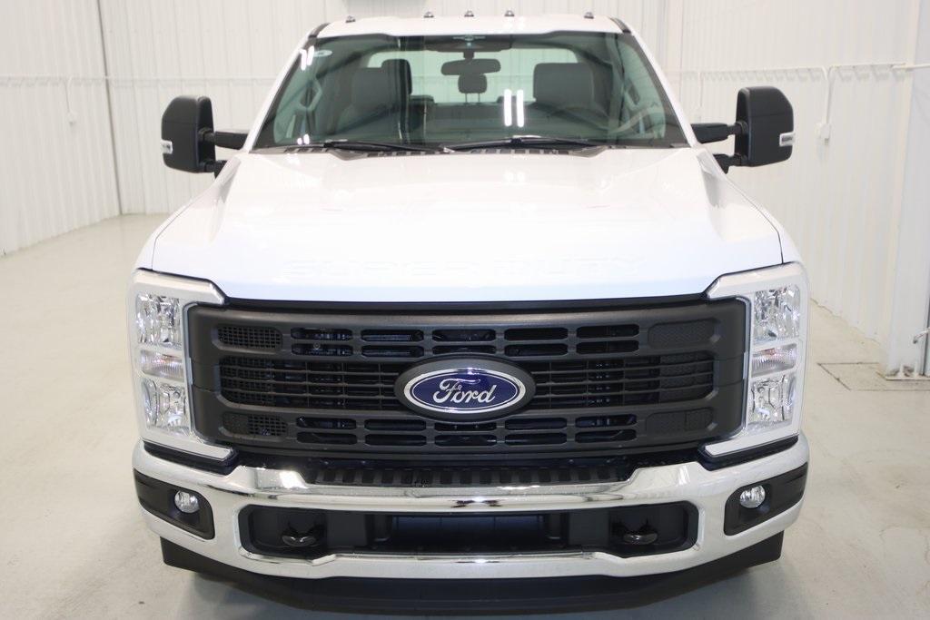 new 2023 Ford F-350 car, priced at $47,710