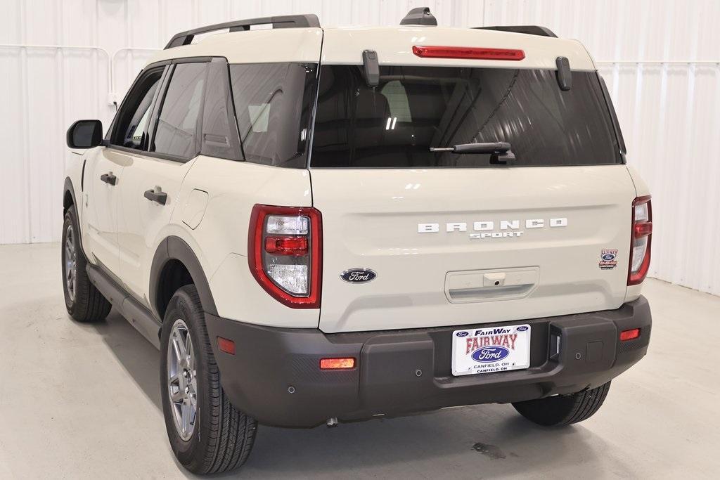 new 2025 Ford Bronco Sport car, priced at $33,890