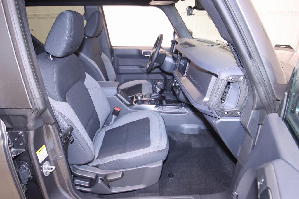 new 2025 Ford Bronco car, priced at $44,175