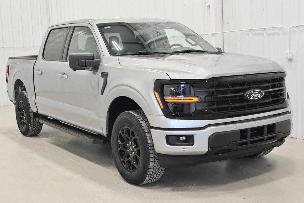 new 2024 Ford F-150 car, priced at $52,270