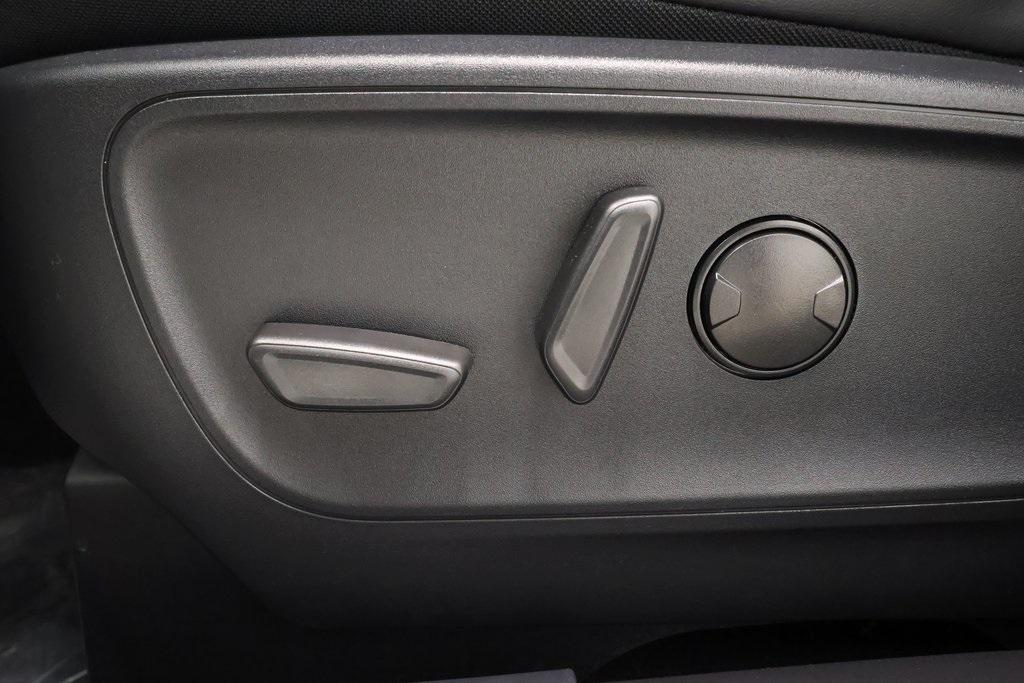 new 2025 Ford Escape car, priced at $33,470