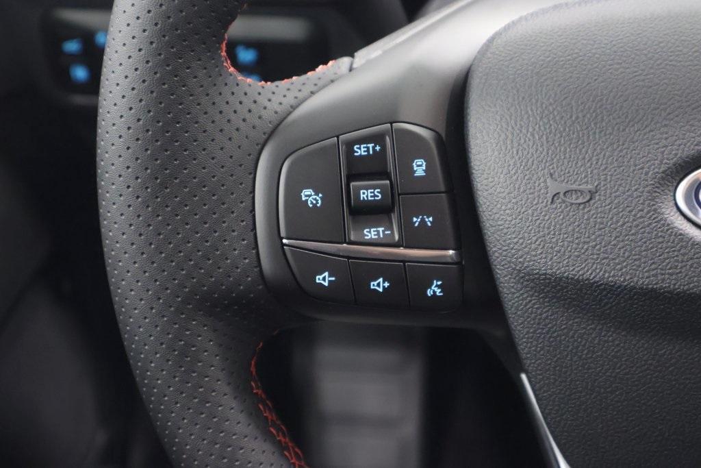 new 2025 Ford Escape car, priced at $33,470