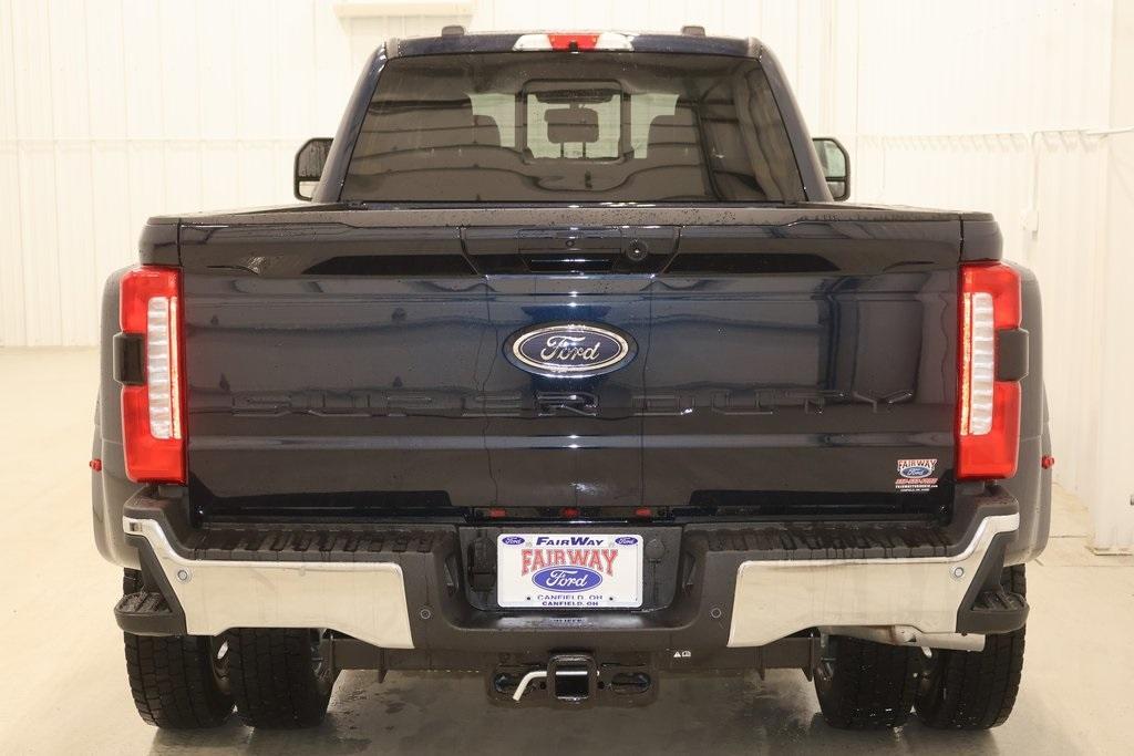 new 2025 Ford F-450 car, priced at $94,570