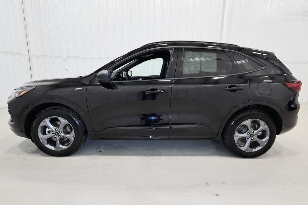 used 2024 Ford Escape car, priced at $31,000