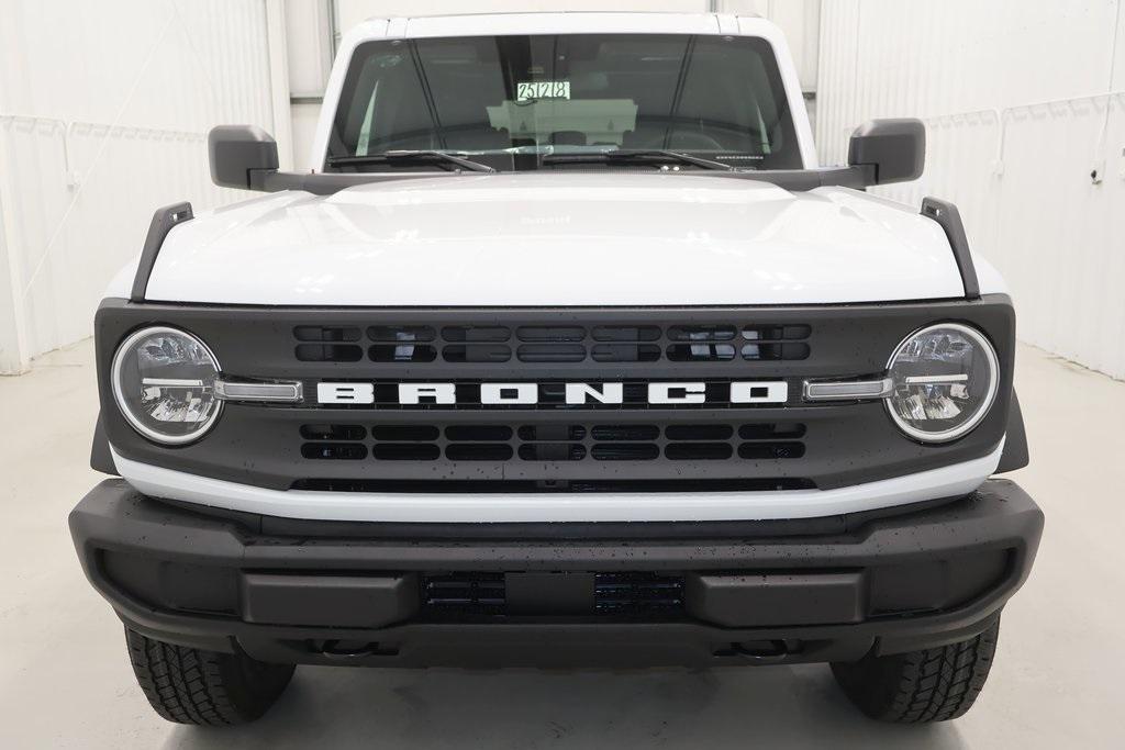 new 2025 Ford Bronco car, priced at $44,470