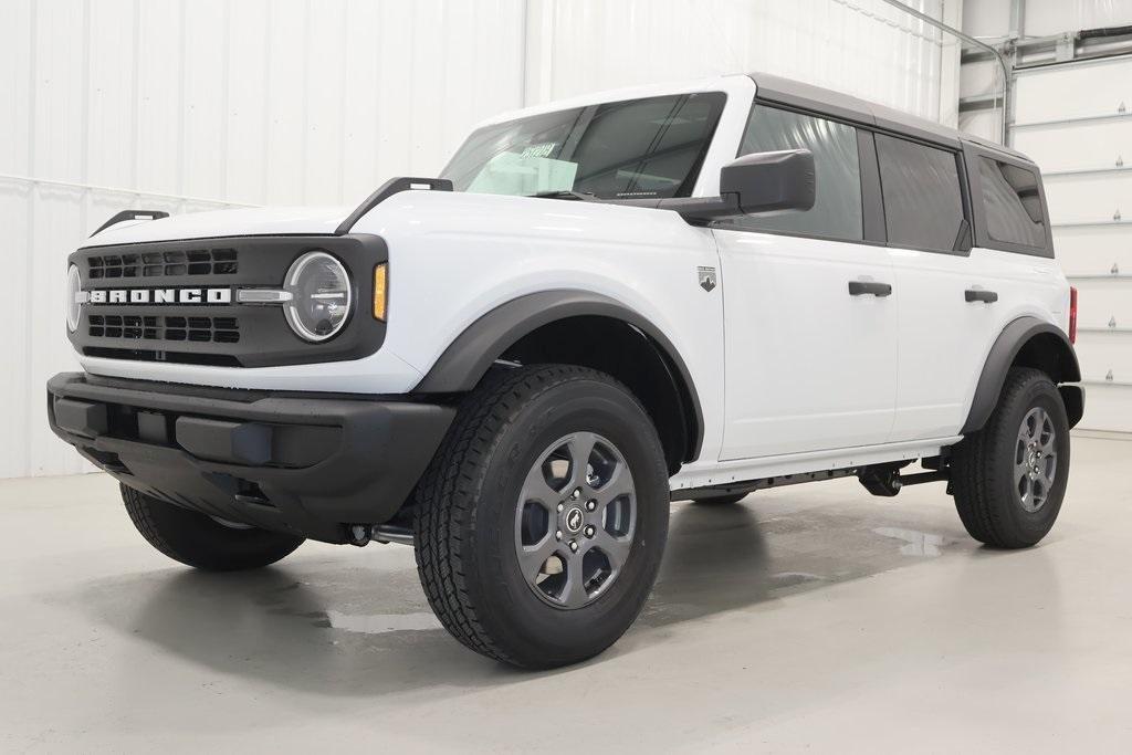 new 2025 Ford Bronco car, priced at $44,470