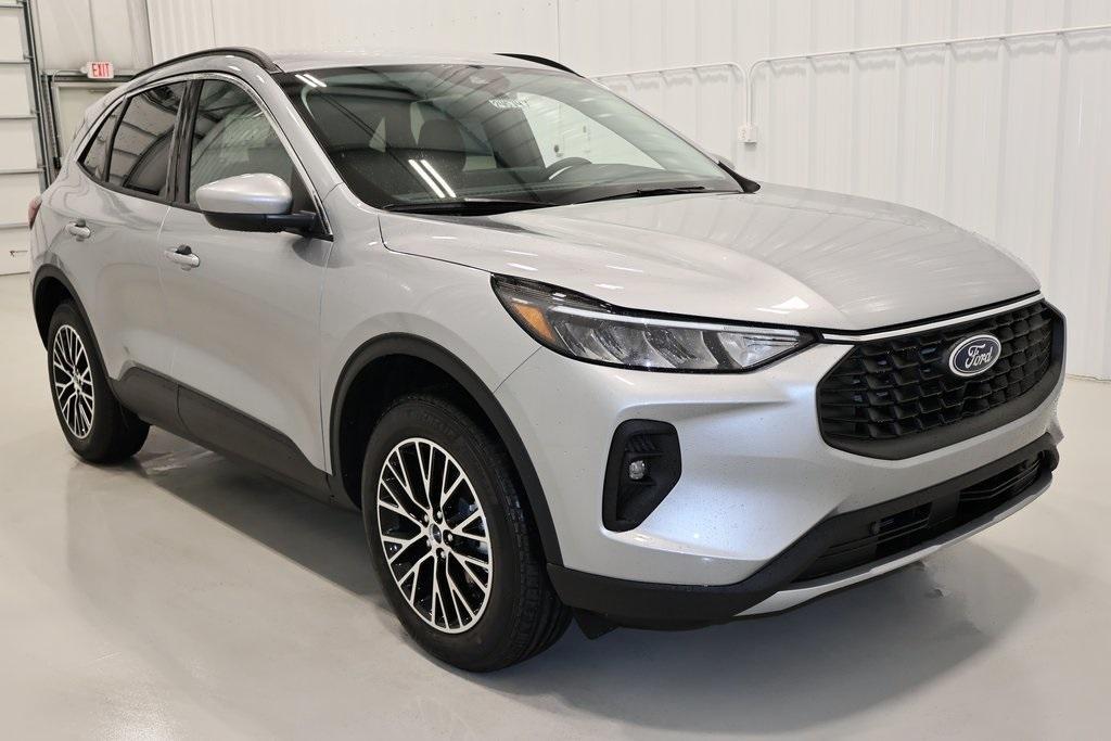 used 2024 Ford Escape car, priced at $26,500