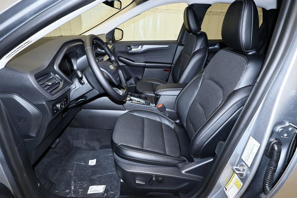 used 2024 Ford Escape car, priced at $26,500